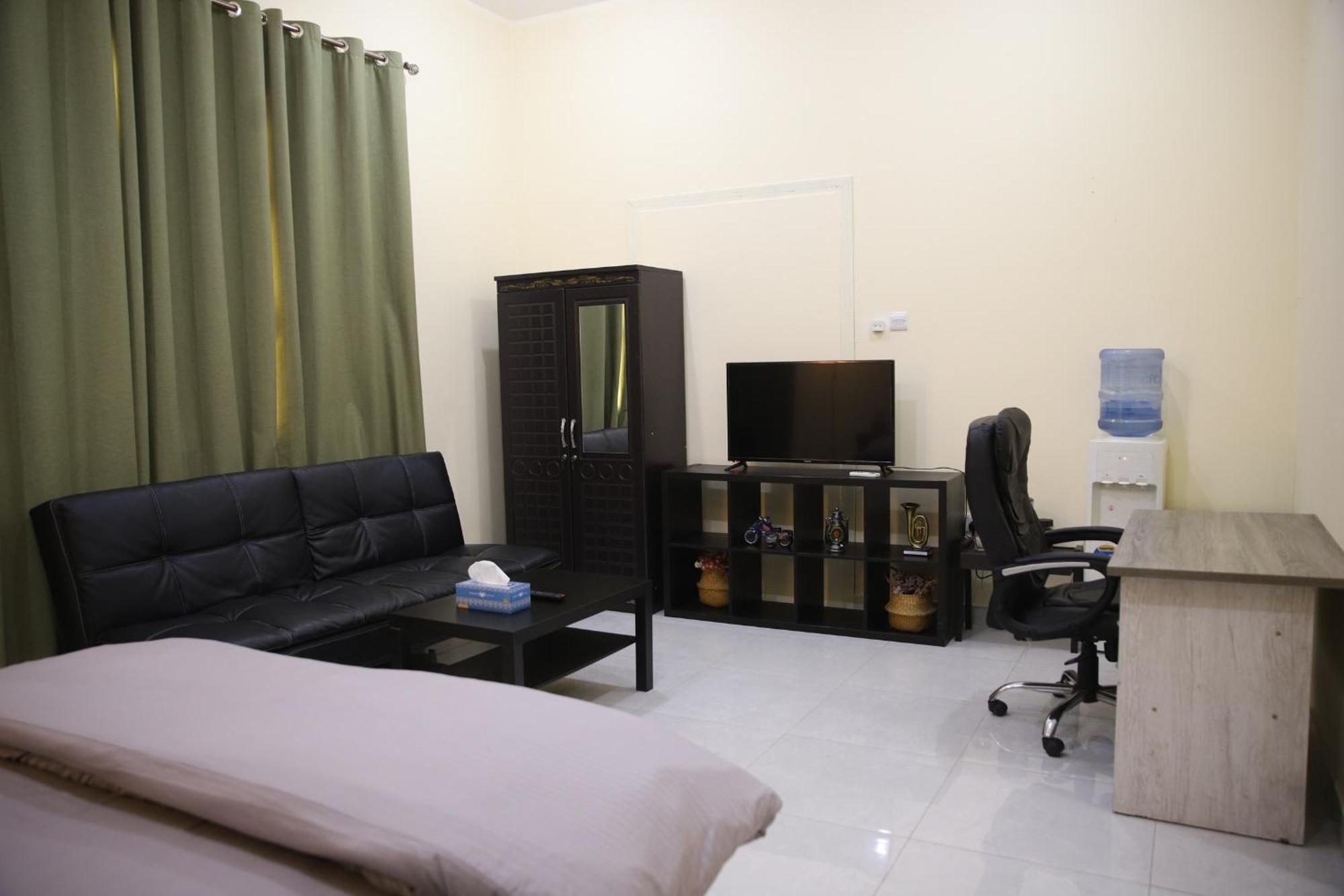 Luxury Private Studio Apartment Close To Airport Abu Dhabi Exterior foto